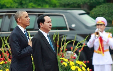 [TRỰC TIẾP] Ngày làm việc đầu tiên của Tổng thống Obama tại Hà Nội - Ảnh 3.