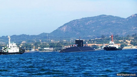 Cam Ranh Bay is welcoming American warships again